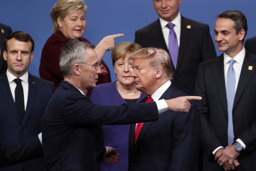 Jens Stoltenberg og Donald Trump under et mte mellom lederne for NATO-land i 2019.
 Foto: NTB/AP/Francisco Seco