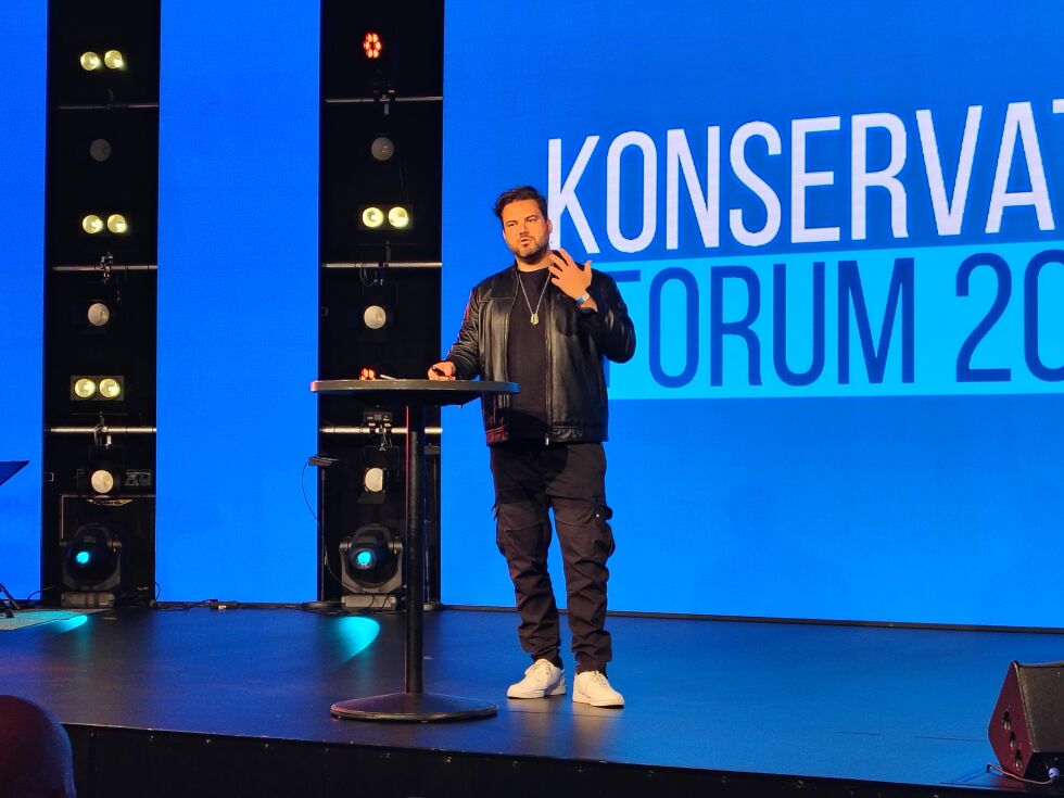 Podcaster og samfunnsdebattant Henrik Beckheim på Konservativts konferanse Konservativt Forum 2025 i Bergen 29. mai 2025.
Foto: Solveig Apelthun