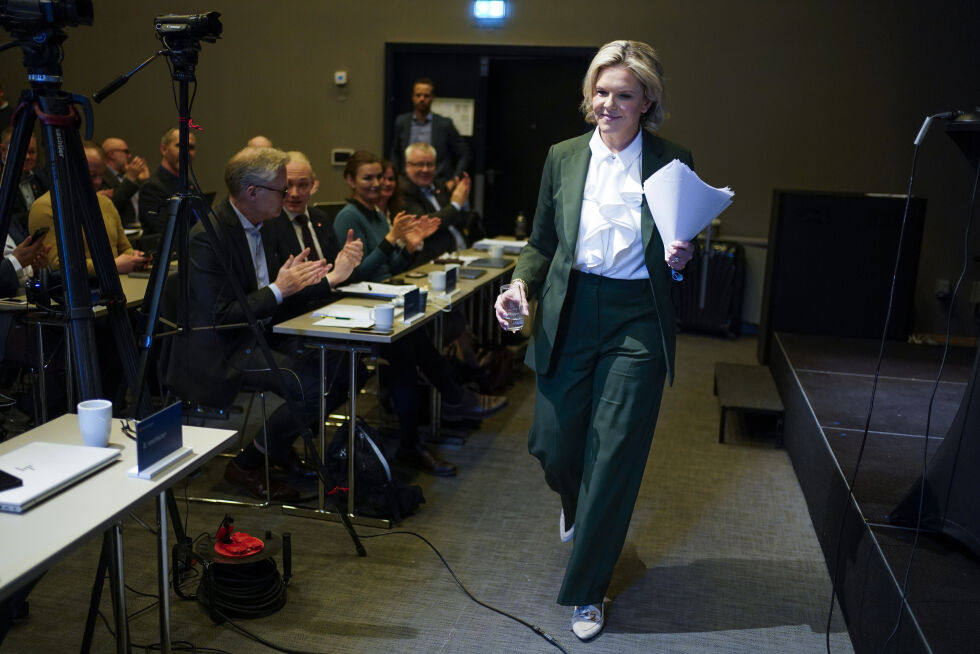PARTILEDER: Sylvi Listhaug under landsstyremtet til Frp p Gardermoen.
 Foto: NTB/Terje Pedersen