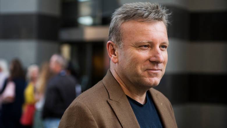 Stavanger  20190520.
Vebjrn Selbekk er en av mange som har mtt opp tidlig for  se Prinsesse Mrtha Louise og sjaman Durek sitt foredrag p Clarion hotell i Stavanger.
Foto: Carina Johansen / NTB