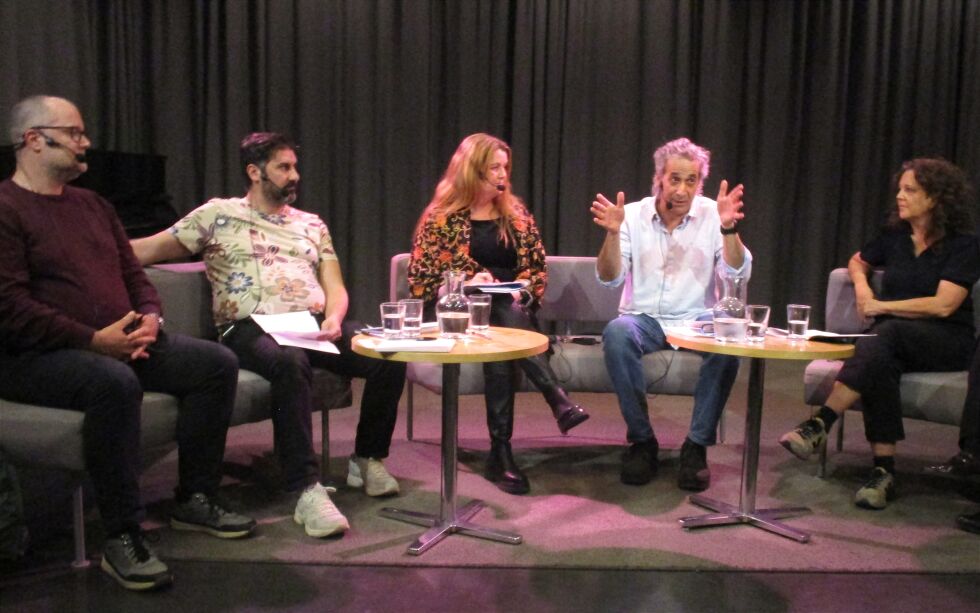 BERGEN OFFENTLIGE BIBLIOTEK: Frå venstre: Pål Tore Haga, Faicel Chaaibi, Solveig Moldrheim, On Elpeleg og Cora Alexa Døving.
Foto: Ivar Fjeld