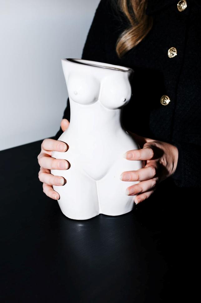 Hjemme hos Dina Viktoria Teien. Til sak om kristen forkynnelse om sex utenfor ekteskapet.